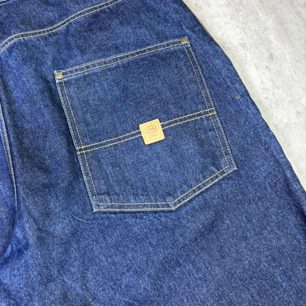 Ecko Unltd. good size
